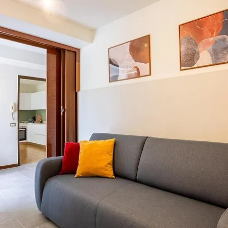 Residenza Al Campanile & Mountain Free Parking Porto Ceresio